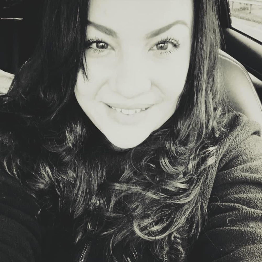 Meet your Posher, Denise